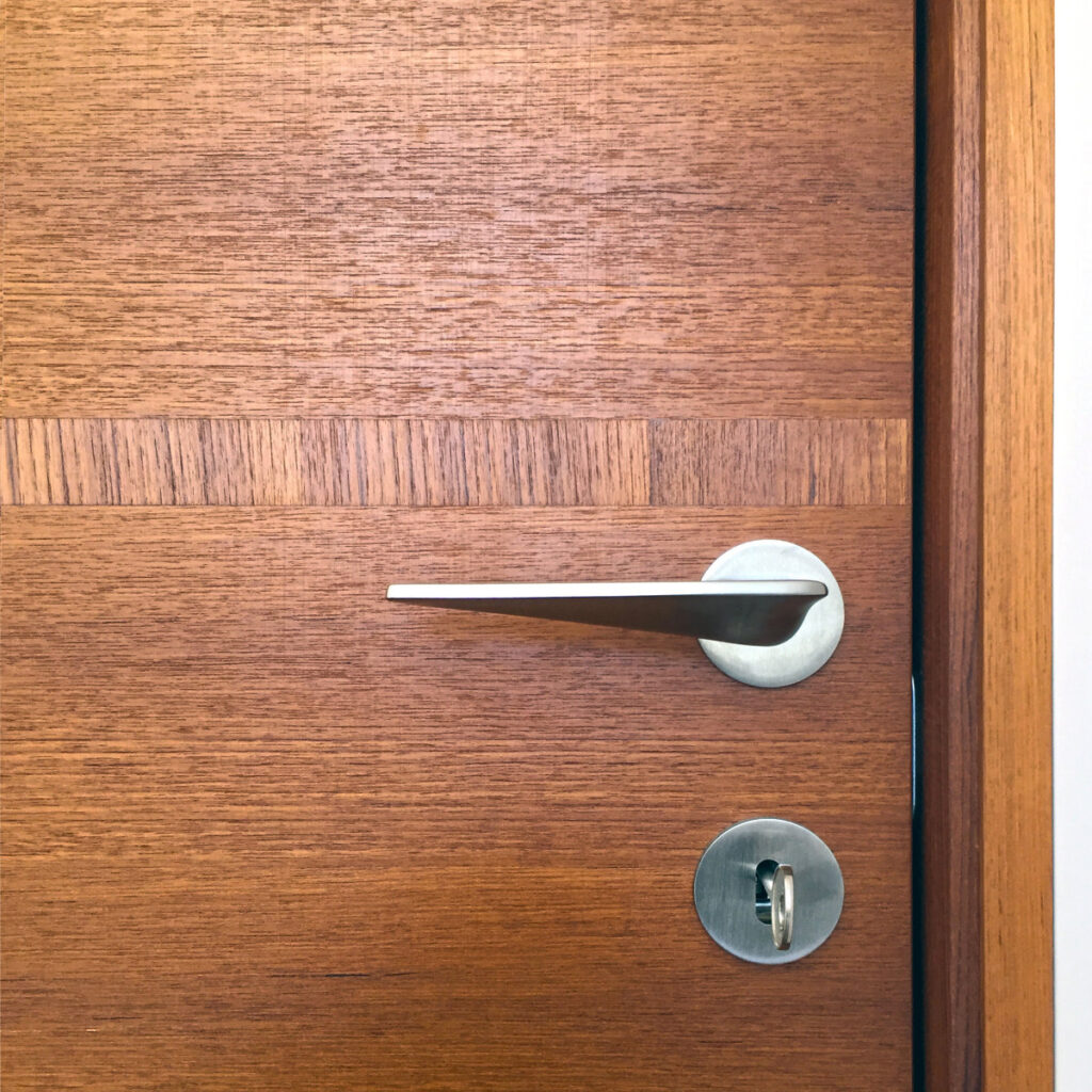 closeup-handle2